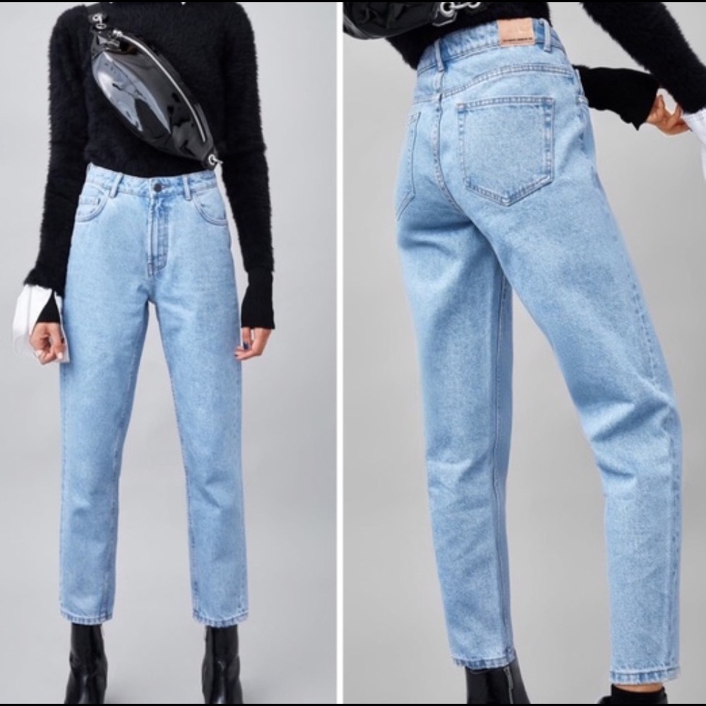 Zara mom Jeans in light wash blue